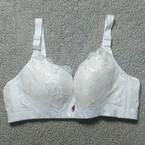 White lace bra